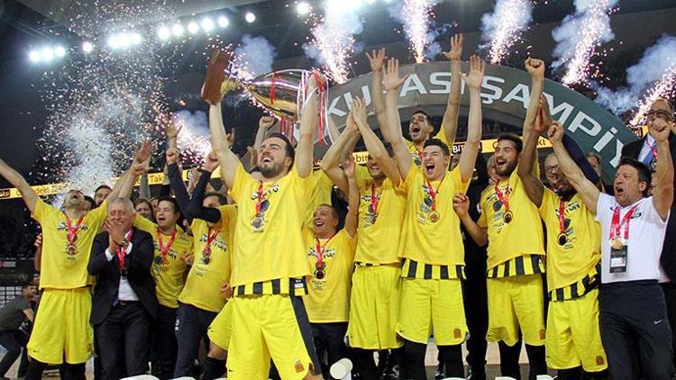 Türkiye Kupası şampiyonu Fenerbahçe Beko