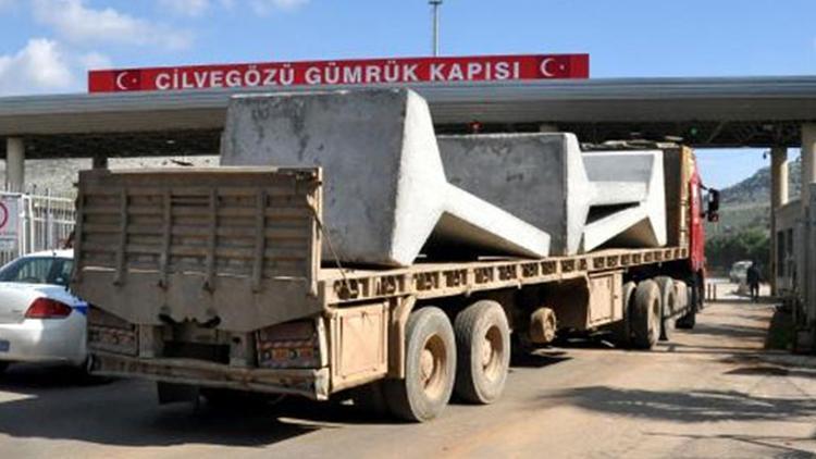 İdlibe beton blok sevkiyatı