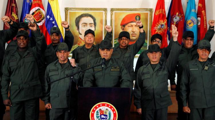 Venezuela askerleri sınırda konuşlandırılıyor