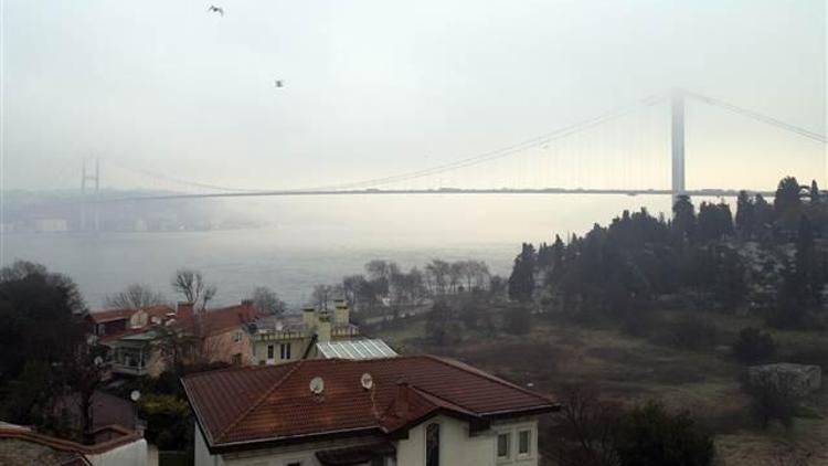 İstanbul Boğazı gemi trafiğine açıldı