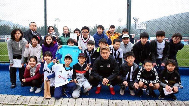 Beşiktaş antrenmanına Japon Okulundan misafirler geldi