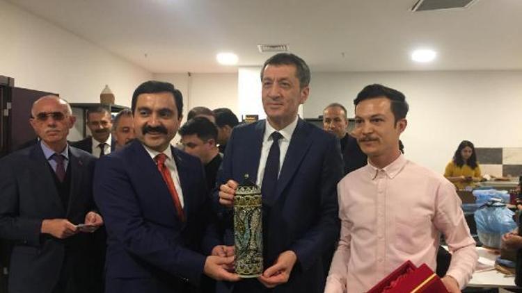 Milli Eğitim Bakanı Selçuk, Kırşehirde