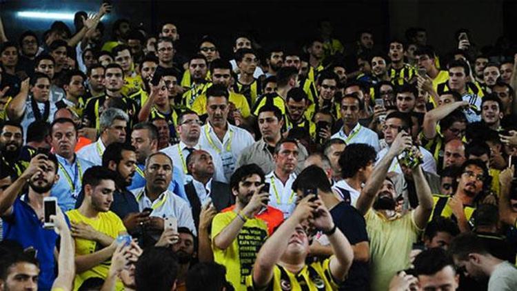 Fenerbahçe, tribünde Beşiktaş’ı geride bıraktı
