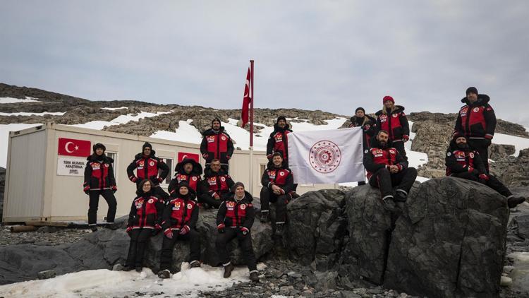Antarktikada Türk Bilimsel Araştırma Kampı kuruldu