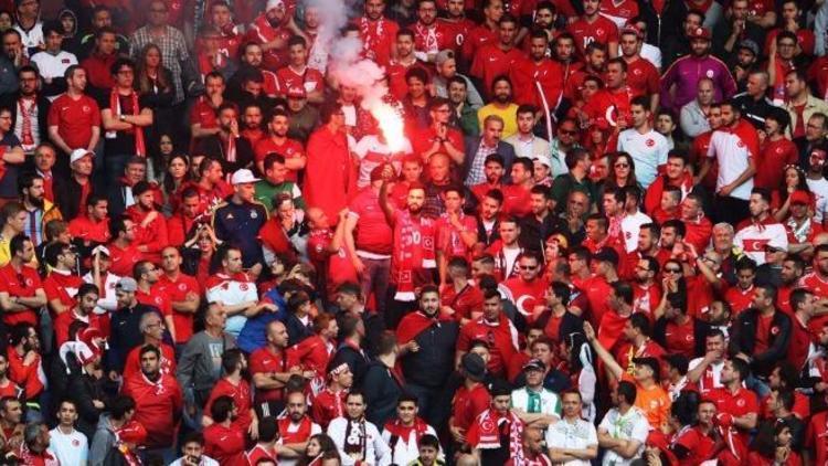 Arnavutluk-Türkiye maçının öncelikli bilet satışına başlandı