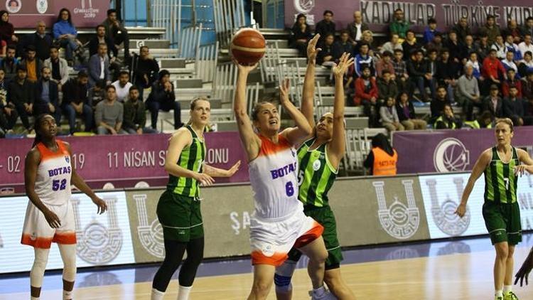 Kadınlar Türkiye Kupasında ilk yarı finalist BOTAŞ
