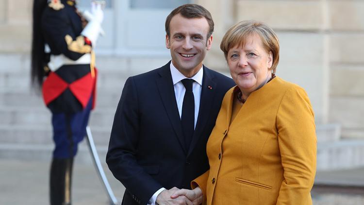 Macron ve Merkelden Brexit açıklaması