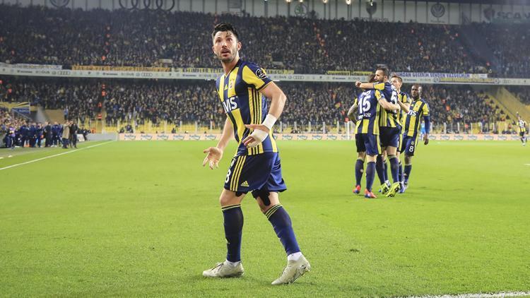 Fenerbahçe söktü aldı Maçta 5 gol, 1 penaltı, 1 kırmızı