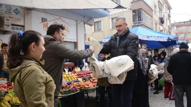 Başkan Ali Özkan’dan pazaryeri ziyareti