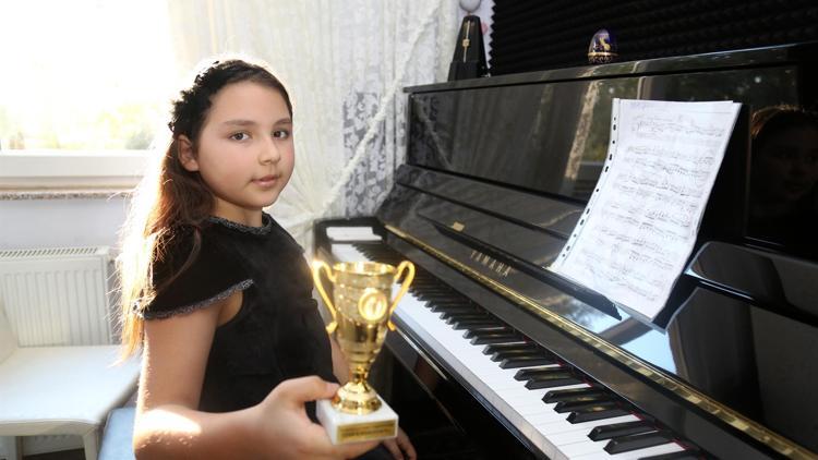 9 yaşındaki İpek, Türkiye’yi temsil edecek