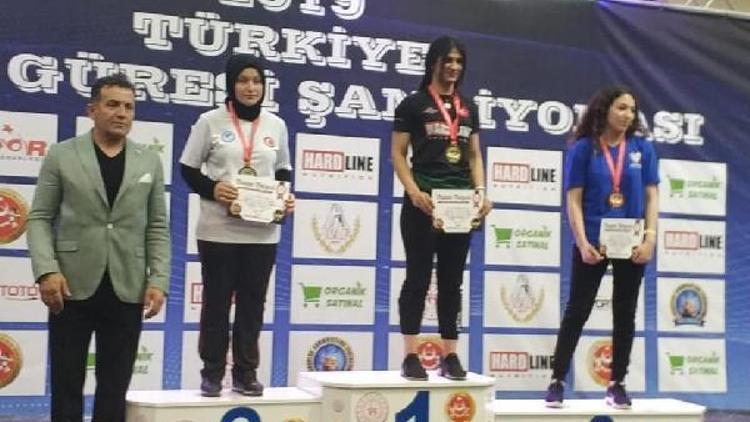 Bilek şampiyonasında Cem Aktan Türkiye şampiyonu oldu