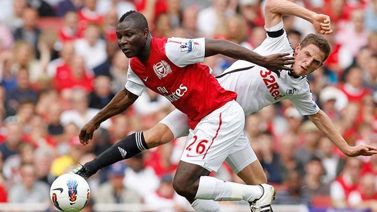 Emmanuel Frimpong 27 yaşında futbolu bıraktı