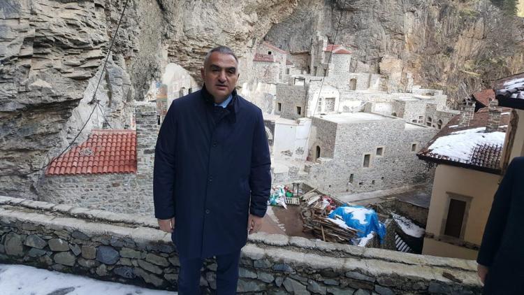 Bakan Ersoy, restorasyondaki Sümela Manastırının ikinci etabı için tarih verdi