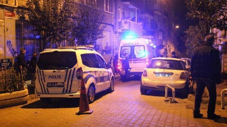 Beşiktaşta 4. kattan düşen yaşlı adam öldü