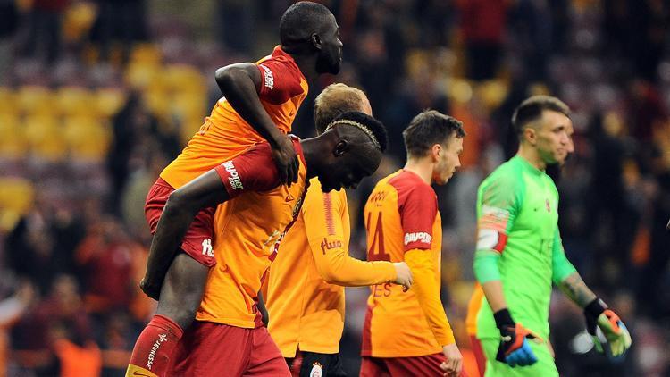 Mbaye Diagne 30 gün sonra gol sevinci yaşadı