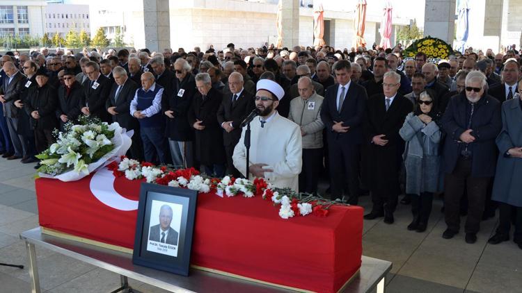 Tunçalp Özgen son yolculuğuna uğurlandı