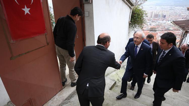 CHP Genel Başkanı Kılıçdaroğlundan şehit ailesine ziyaret