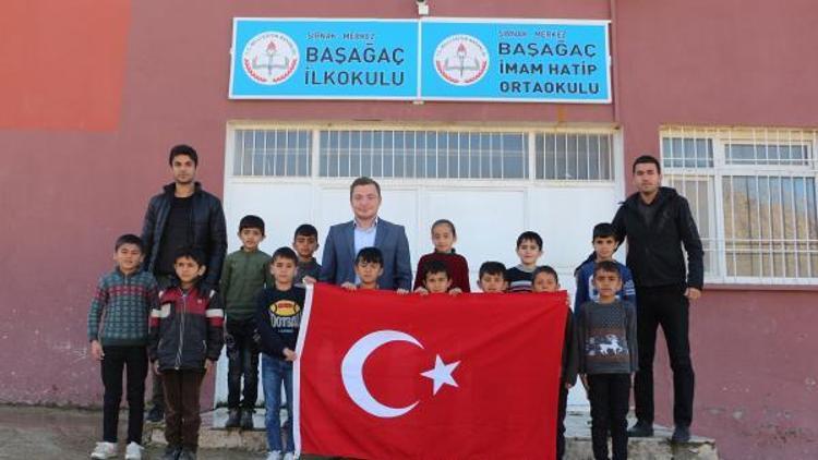 Şırnaklı çocuklar, Türkiye’nin 7 bölgesindeki çocuklarla İstiklal Marşı’nı okudu
