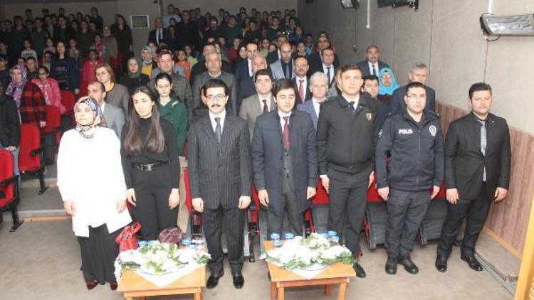 Manyasta İstiklal Marşının Kabulü ve Mehmet Akif Ersoyu anma etkinlikleri gerçekleşti