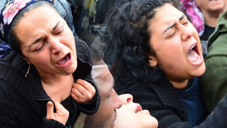 Adana’daki faciada hayatını kaybedenler gözyaşları ile uğurlandılar…