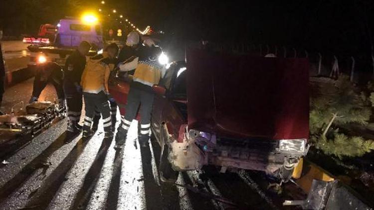 Ispartada 3 aracın karıştığı kazada 21 kişi yaralandı