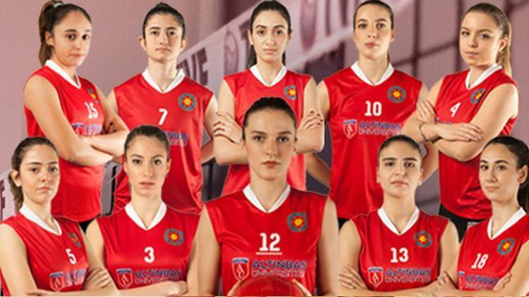 Çocuklara voleybol dersi