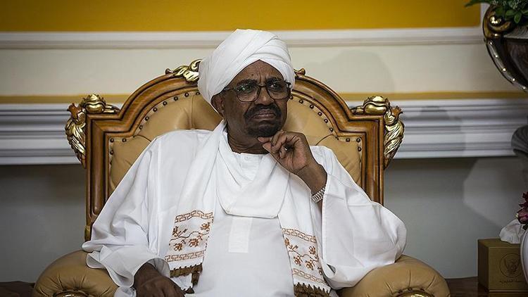 Sudan’da yeni hükümet yemin etti