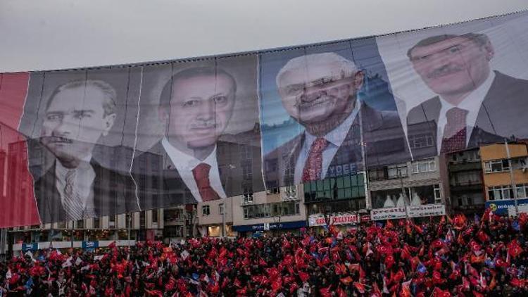 Erdoğan: Birileri Türkiye tökezlesin diye ellerini ovuşturarak bekliyor