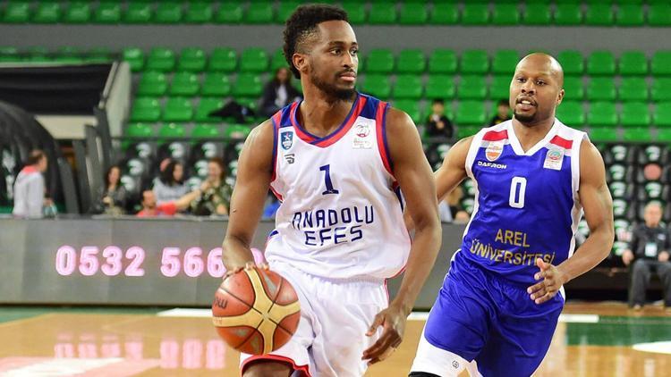 Anadolu Efes rahat kazandı