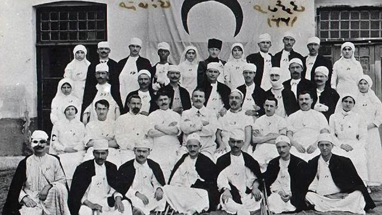 Prof. Dr. Erdöl: 1915’li tıbbiyelilerin tamamı Çanakkale’de şehit düştü