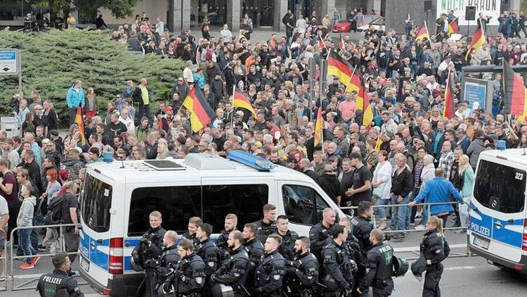 Sokakta insan avına çıkılan Chemnitz davası başlıyor