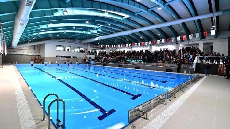 Bakırçayın ilk yarı olimpik havuzu Bergamada açıldı