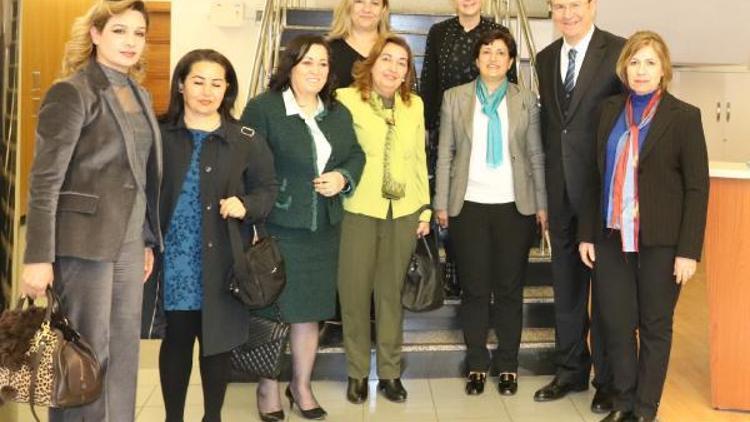 Kadın Sanayiciler OSB Başkanı Mustafa Topçuoğlu’nu ziyaret etti