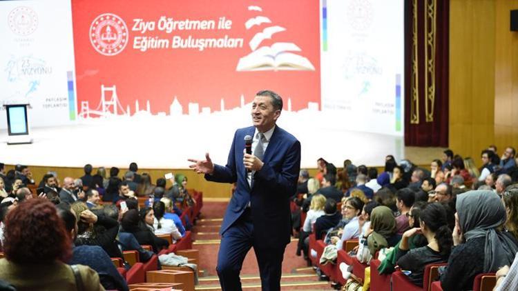 Ziya Selçuk: Eğitimde dönüşüm öğretmenler eliyle gerçekleşecek