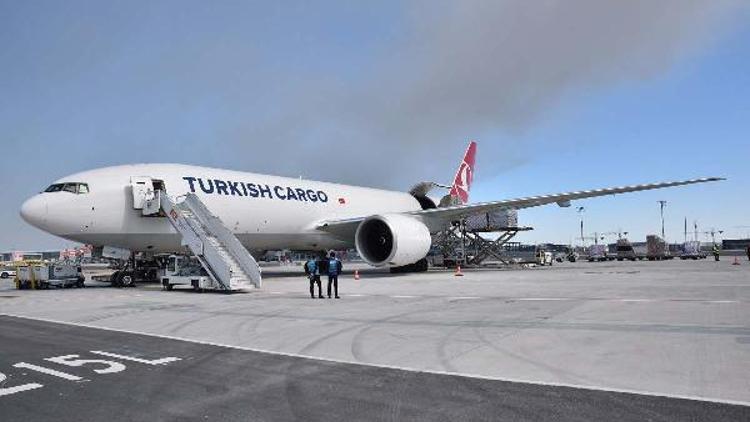Turkish Cargo, İstanbul Havalimanı’ndan ilk kargo uçuşu gerçekleştirdi