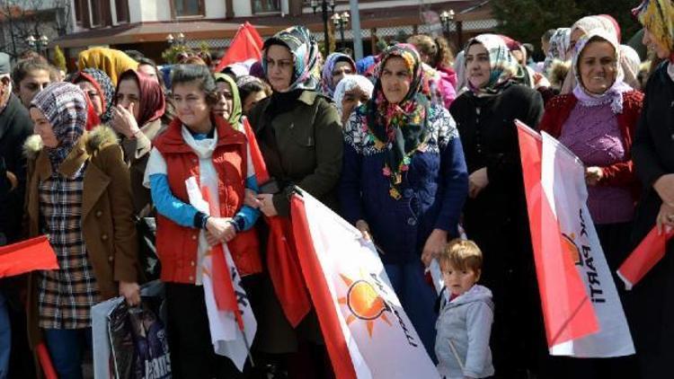 Bakan Soyludan Eruhta HDPye tepki: Bunlar PKKya, Kandile tapmışlar