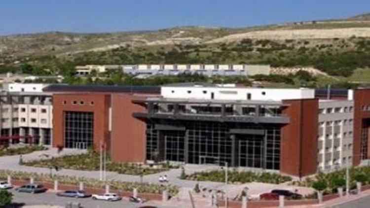 Necmettin Erbakan Üniversitesi sözleşmeli bilişim personeli alınacak