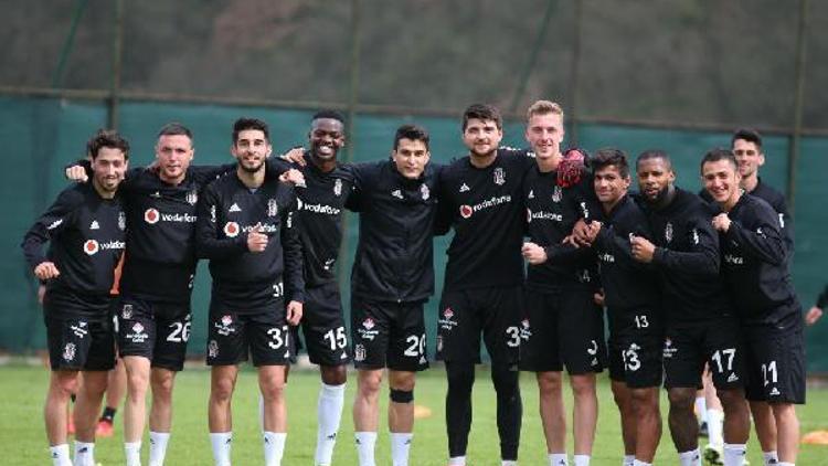Beşiktaşta Rizespor maçı hazırlıkları sürüyor