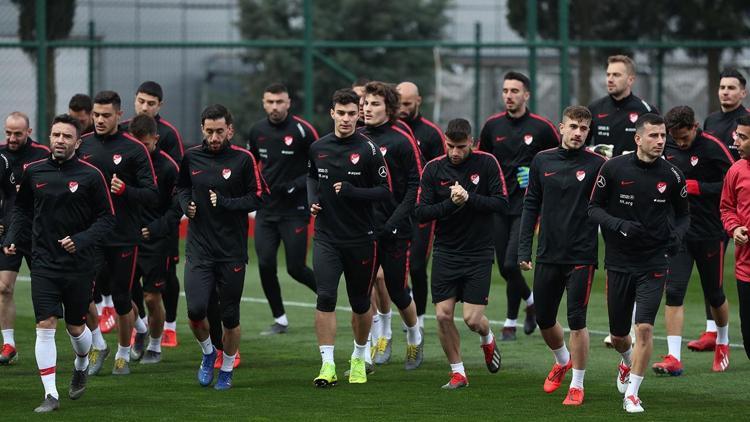 A Milli Futbol Takımımız, Arnavutluk 11inci kez karşıya gelecek