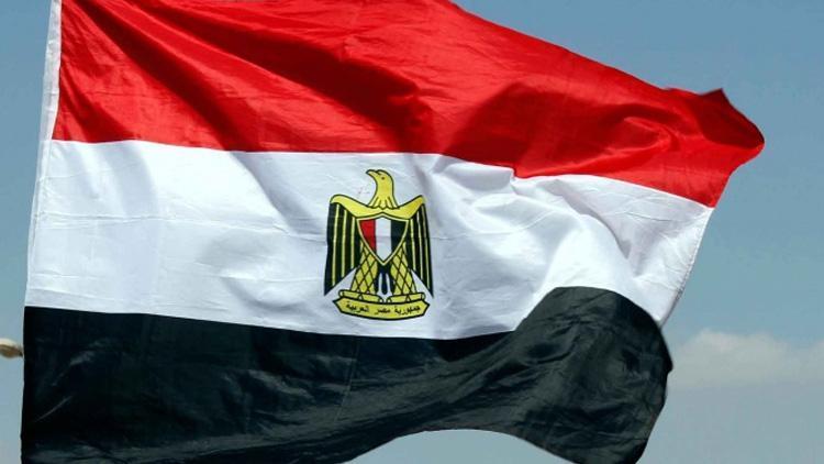 Mısırda fabrikada patlama: 10 ölü