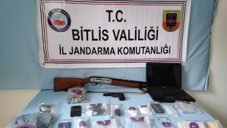 Bitlis merkezli 4 kentte uyuşturucu operasyonu: 18 gözaltı
