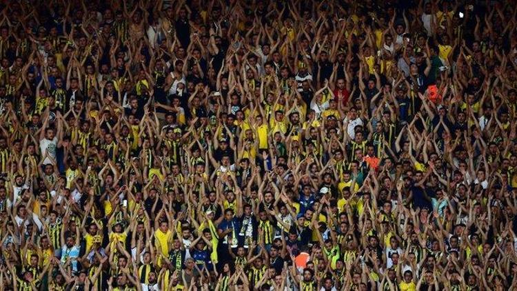 Küfürlü tezahüratın Fenerbahçe’ye bedeli 37 bin forma