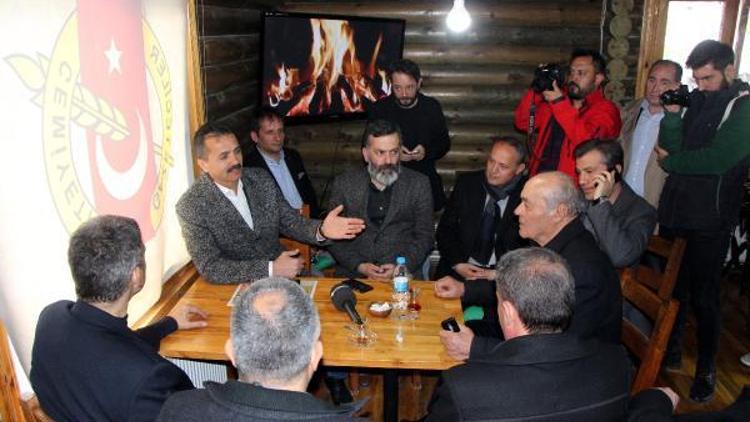 Boluda AK Parti ve CHPliler seçimlerde birbirlerine başarı diledi