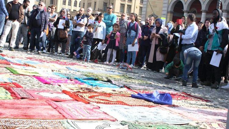 Müslümanlar değil insanlık katledildi