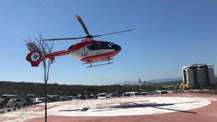Soma Devlet Hastanesi helikopter pistinden ilk hasta sevki