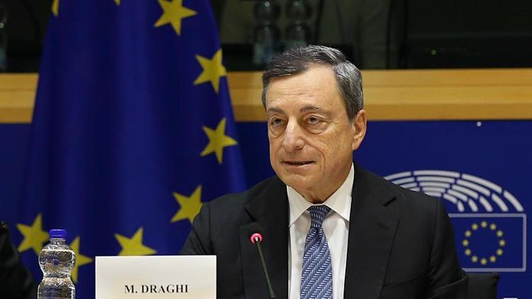 Draghi: Riskler sürüyor ancak büyüme görünümü toparlanıyor