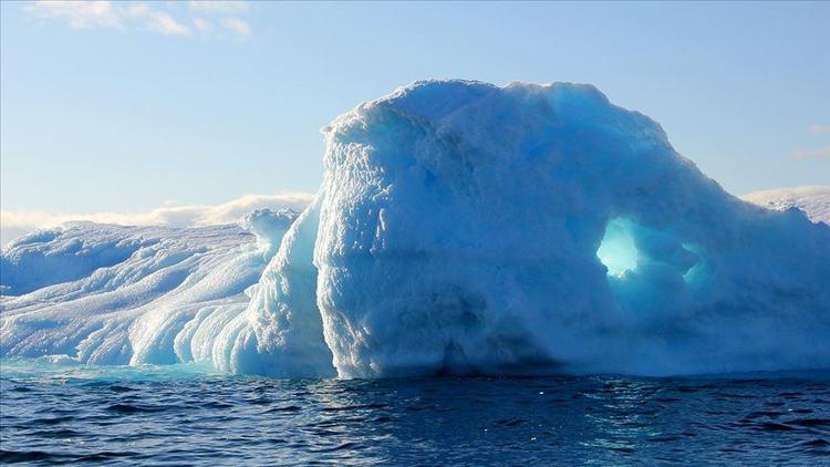Grönlandda buzul büyümeye başladı Bilim insanları şaşkına döndü