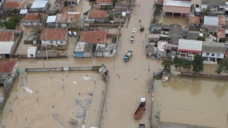 İrandaki sel felaketinden tarihi eserler de zarar gördü