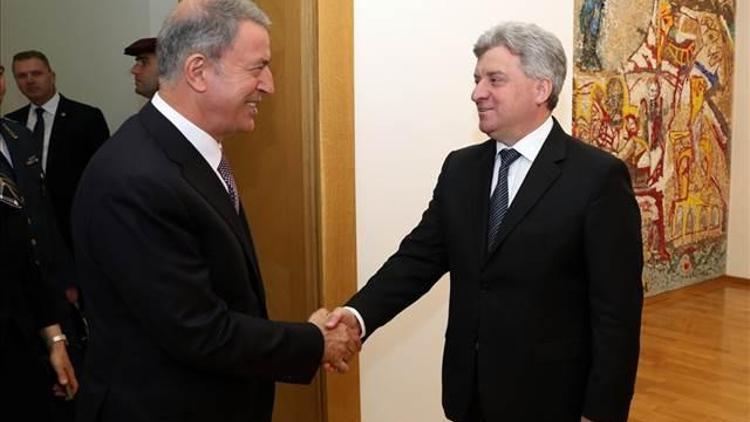 Bakan Akar, Kuzey Makedonya Cumhurbaşkanı İvanov ile görüştü