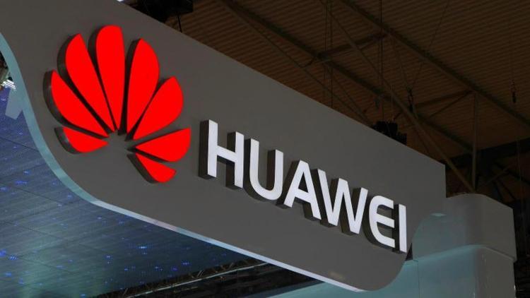 Huawei telefon fiyatlarını indiriyor